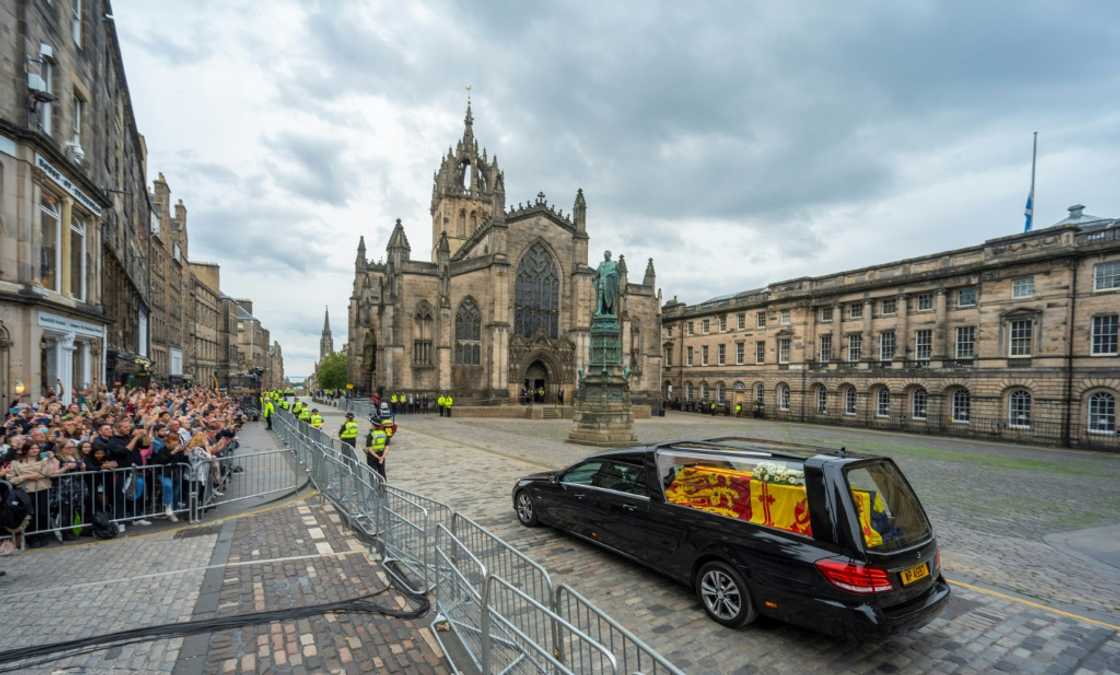 The coffin carrying the body of Queen Elizabeth II will be taken to St Giles' Cathedral in Edinburgh before being flown back to London The coffin carrying the body of Queen Elizabeth II will be taken to St Giles' Cathedral in Edinburgh before being flown back to London