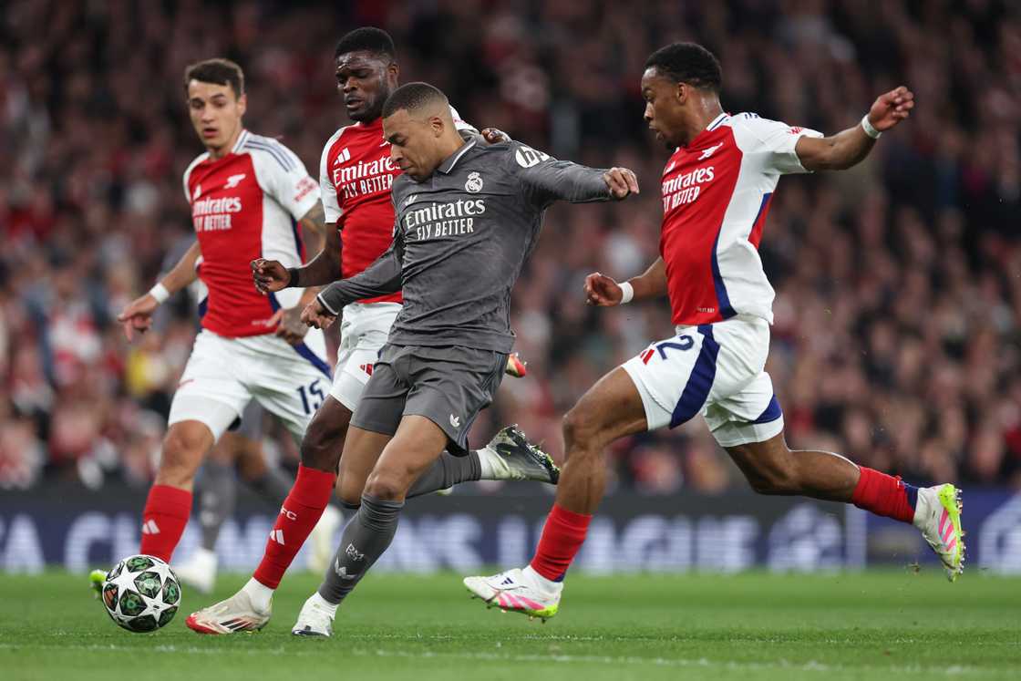 Kylian Mbappe of Real Madrid has a a shot during the UEFA Champions League 2024/25 Quarter Final First Leg match between Arsenal FC and Real Madrid C.F. at Arsenal Stadium on April 8, 2025 in London, England Kylian Mbappe of Real Madrid has a a shot during the UEFA Champions League 2024/25 Quarter Final First Leg match between Arsenal FC and Real Madrid C.F. at Arsenal Stadium on April 8, 2025 in London, England