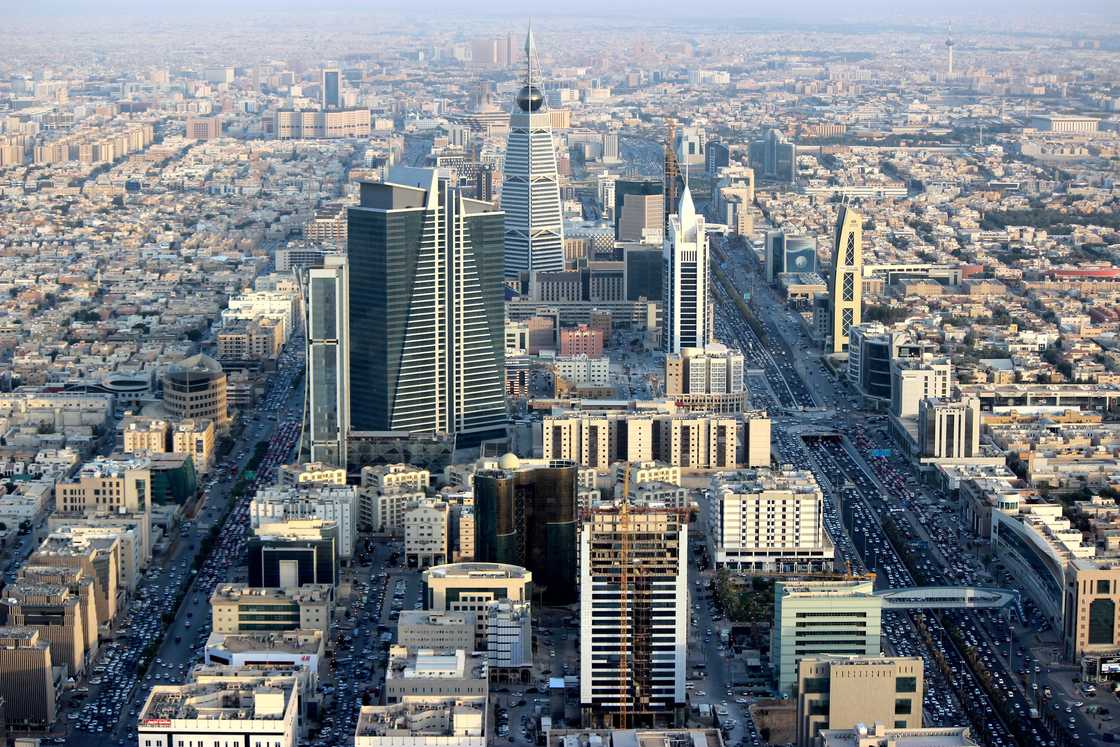 Elevated view of the modern city centre, Riyadh, Saudi Arabia
Elevated view of the modern city centre, Riyadh, Saudi Arabia.