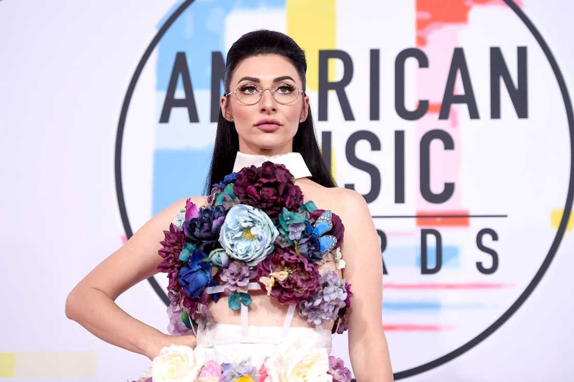 Qveen Herby poses at the 2018 American Music Awards. Qveen Herby poses at the 2018 American Music Awards.