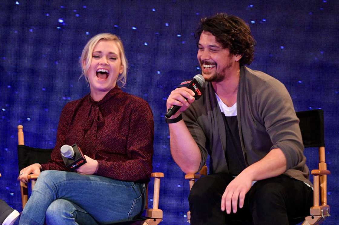 Eliza Taylor and Bob Morley Eliza Taylor and Bob Morley