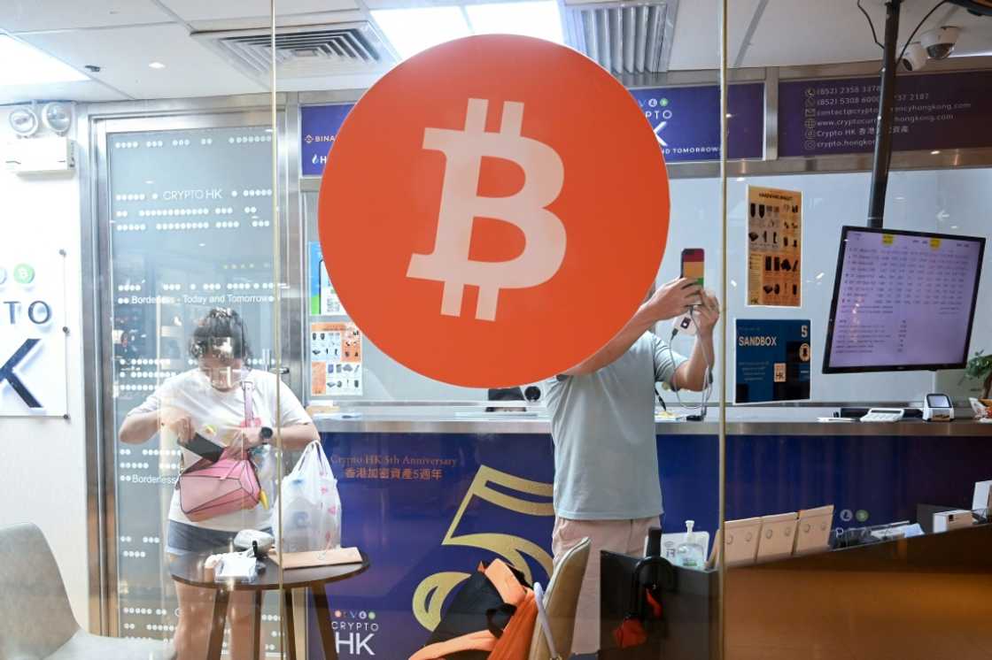 Major crypto exchanges like Huobi and OKX, both founded in China, have announced plans to apply for a Hong Kong licence Major crypto exchanges like Huobi and OKX, both founded in China, have announced plans to apply for a Hong Kong licence
