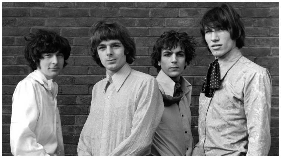 Pink Floyd posing for a pic Pink Floyd posing for a pic