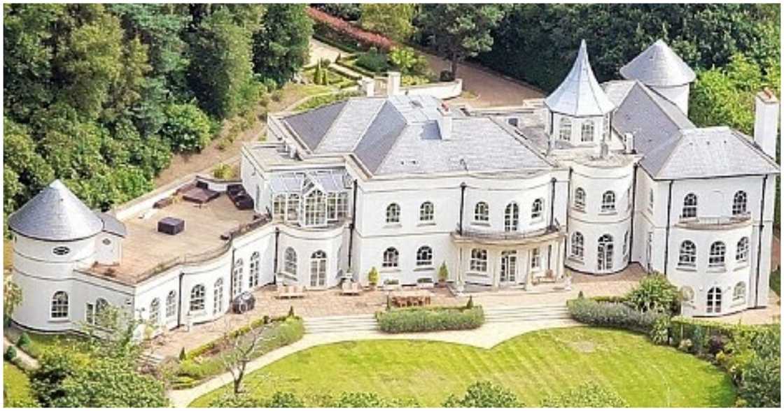 Most Awesome Mansions Owned by African Football Legends Most Awesome Mansions Owned by African Football Legends