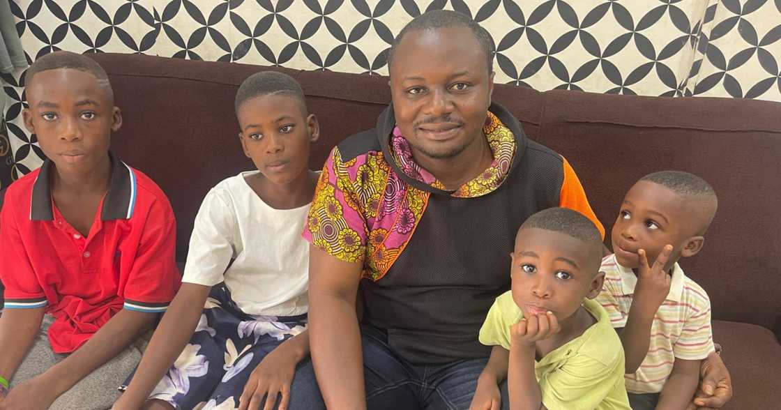 Ghanaian man takes care of children who were abandoned by their parents Ghanaian man takes care of children who were abandoned by their parents