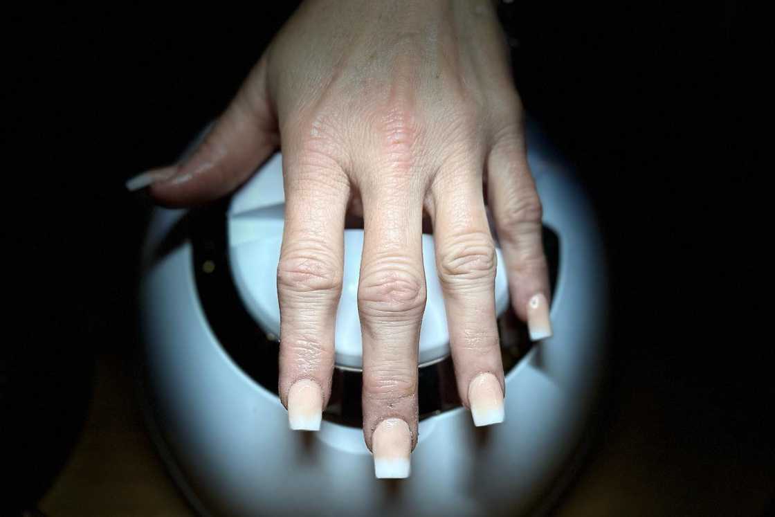 White nails with design White nails with design