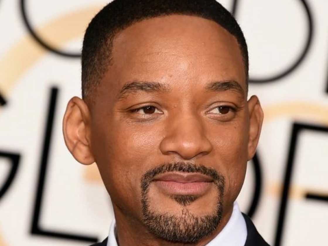 Goatee with connected mustache Goatee with connected mustache