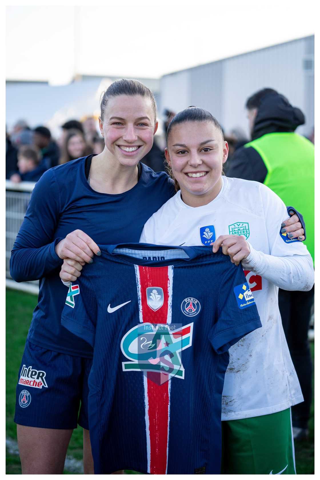 PSG players and Angers Croix Blanche players exchange jerseys after the Angers Croix 0 PSG Women's Team 3 Coupe de France match on Jan 13, 2025 PSG players and Angers Croix Blanche players exchange jerseys after the Angers Croix 0 PSG Women's Team 3 Coupe de France match on Jan 13, 2025