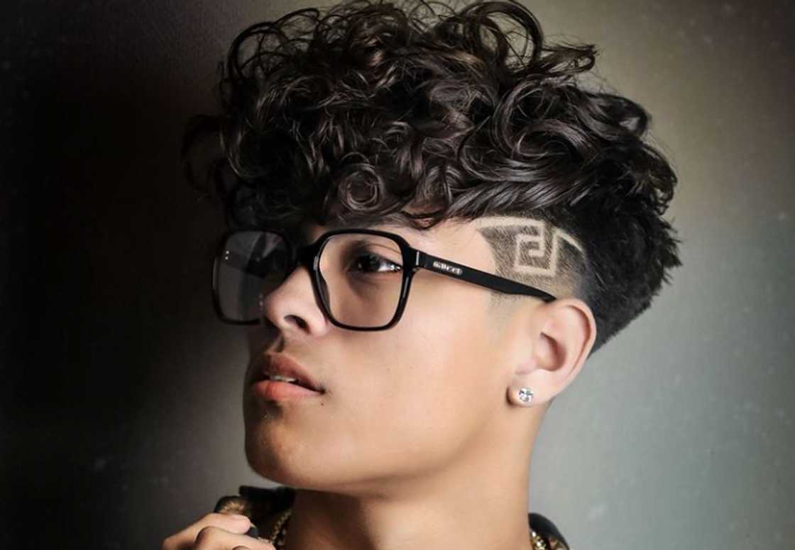 Long curly bang and side design