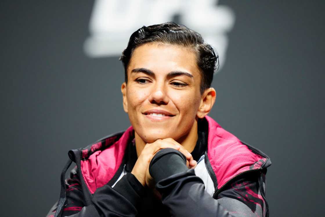 female MMA fighters female MMA fighters