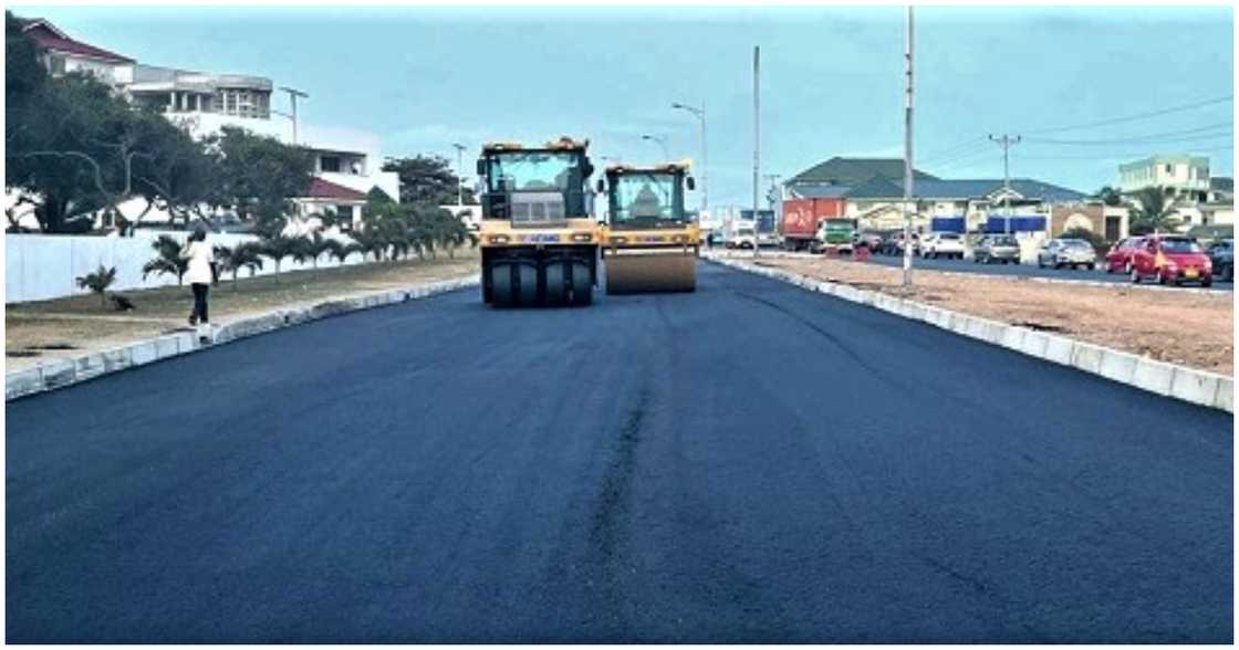 Work on the Accra-Tema beach road expansion project Work on the Accra-Tema beach road expansion project