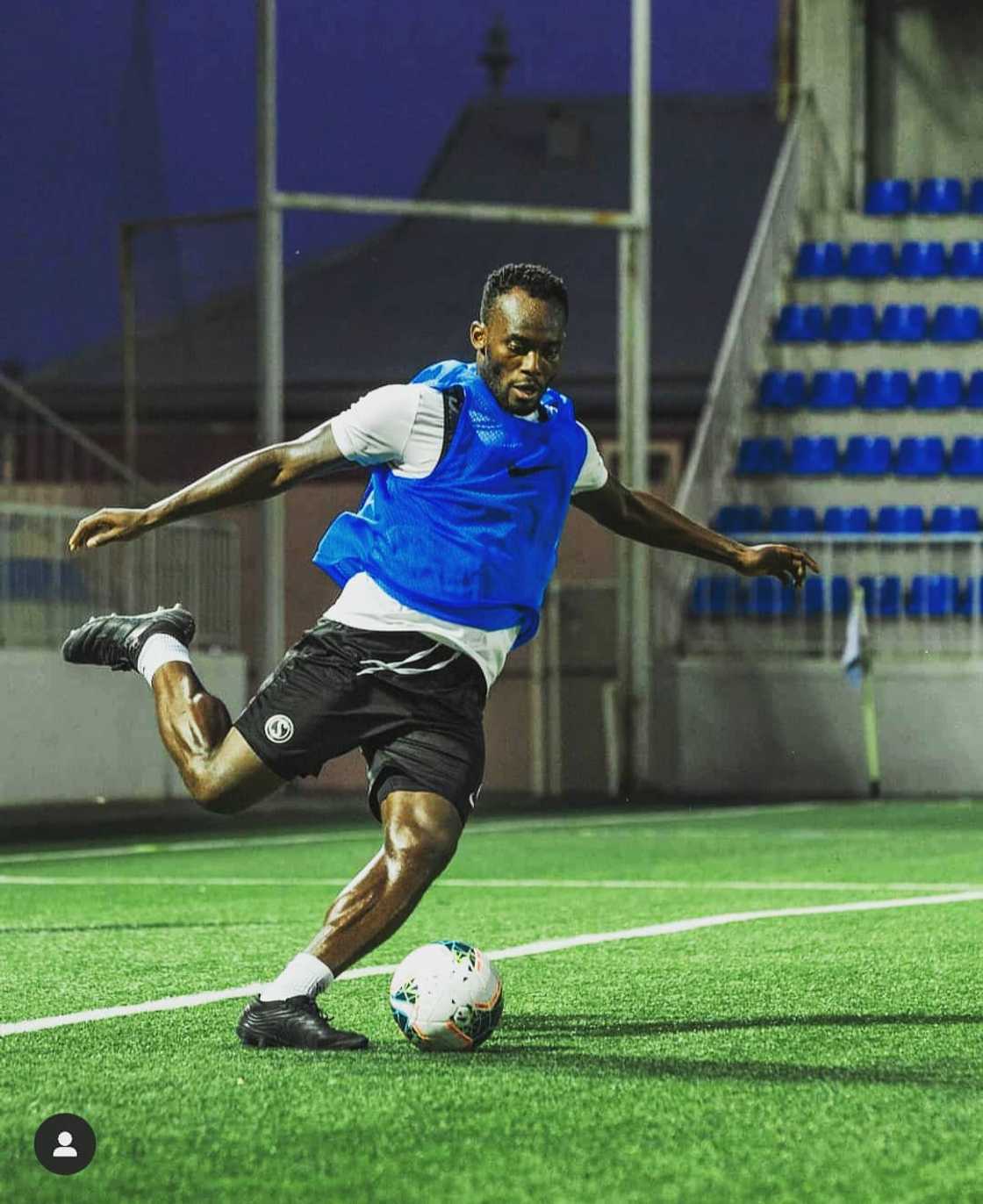 Michael Essien age, height, current team, stats, cars, house, Instagram and net worth Michael Essien age, height, current team, stats, cars, house, Instagram and net worth