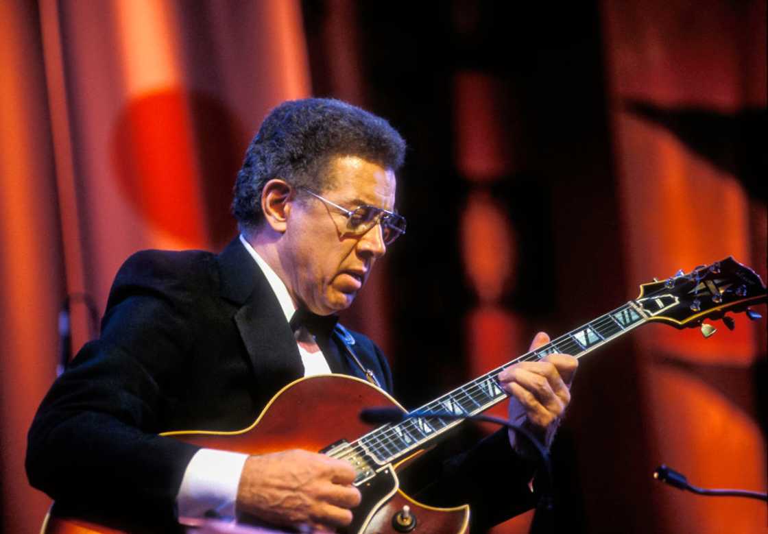 Kenny Burrell performs with the Philip Morris Superband Kenny Burrell performs with the Philip Morris Superband