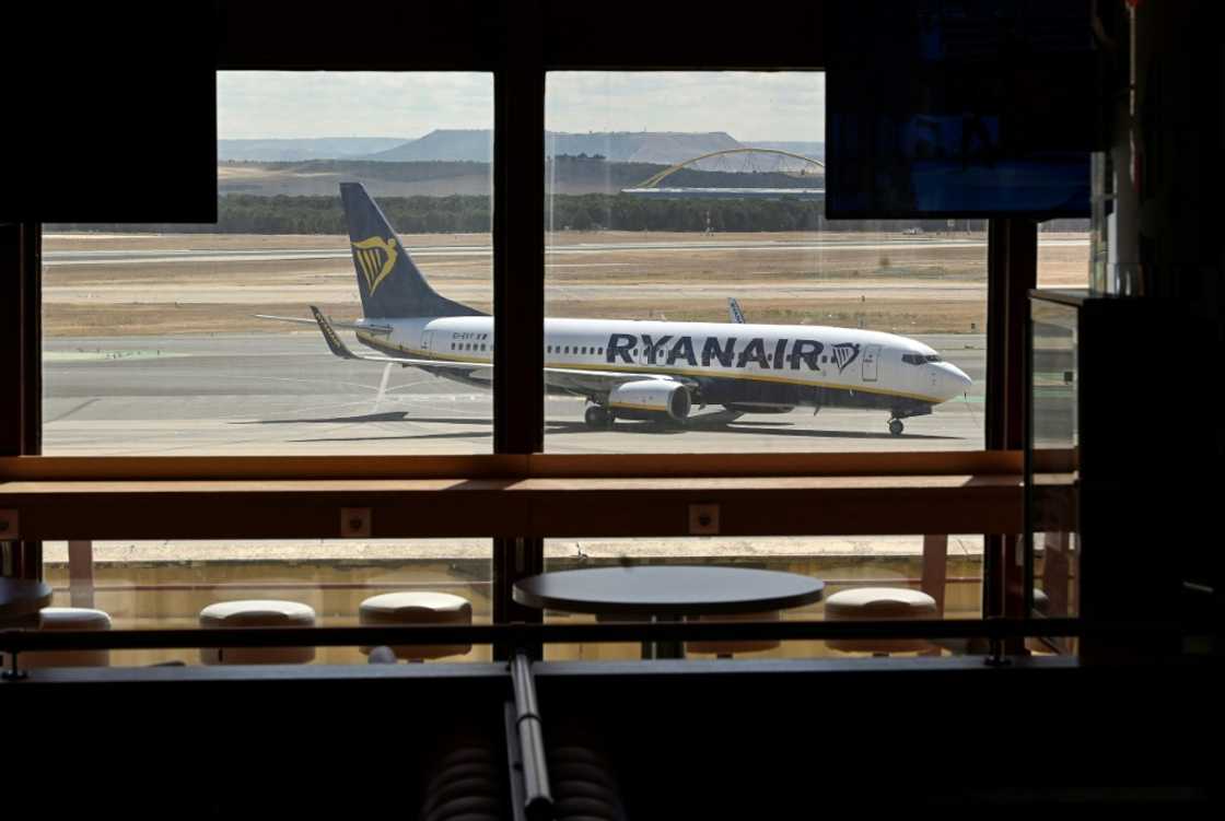 Some airlines, such as Ryanair, have already recovered or even exceeded their 2019 daily flight numbers Some airlines, such as Ryanair, have already recovered or even exceeded their 2019 daily flight numbers