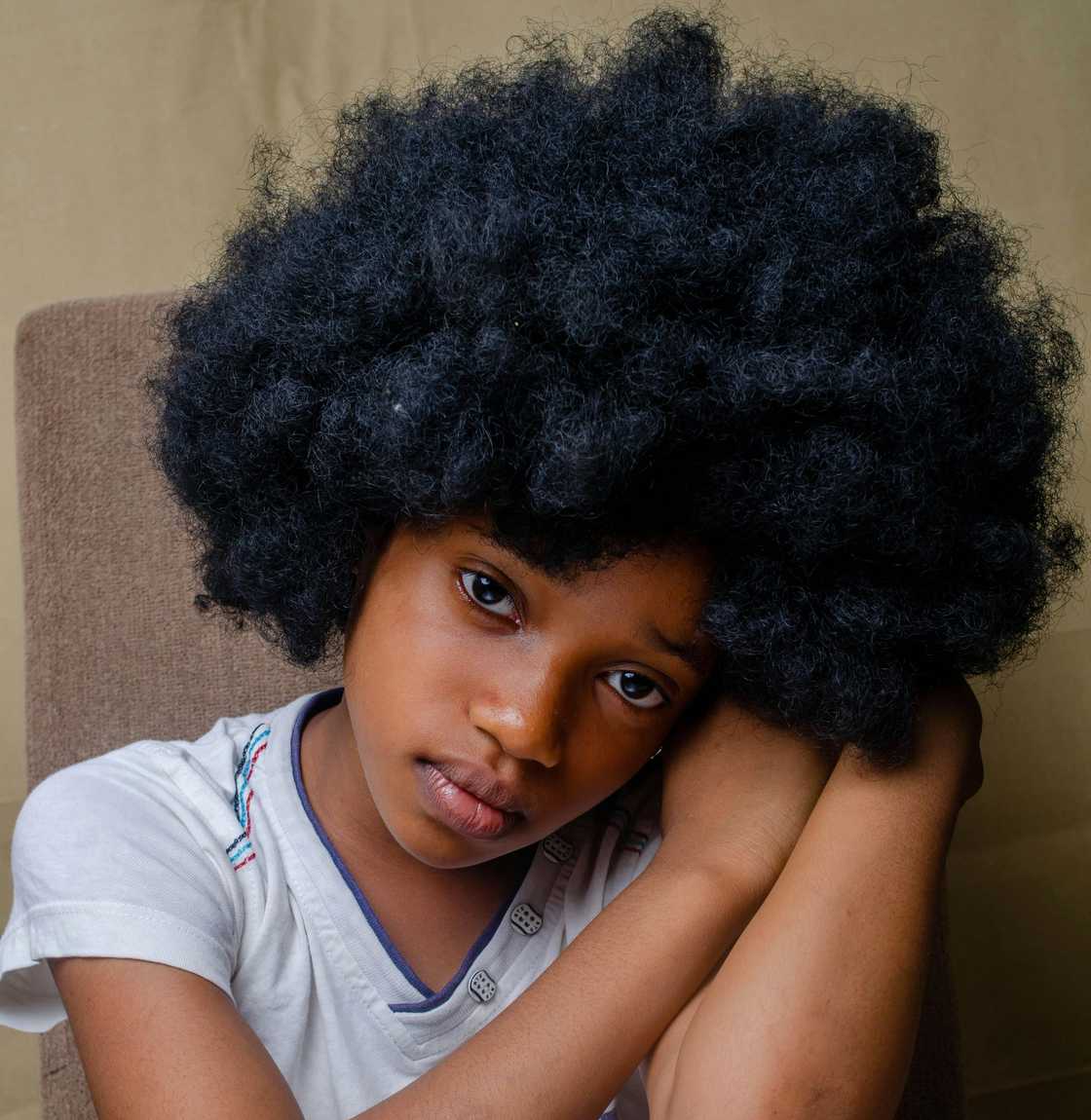 A worried child A worried child