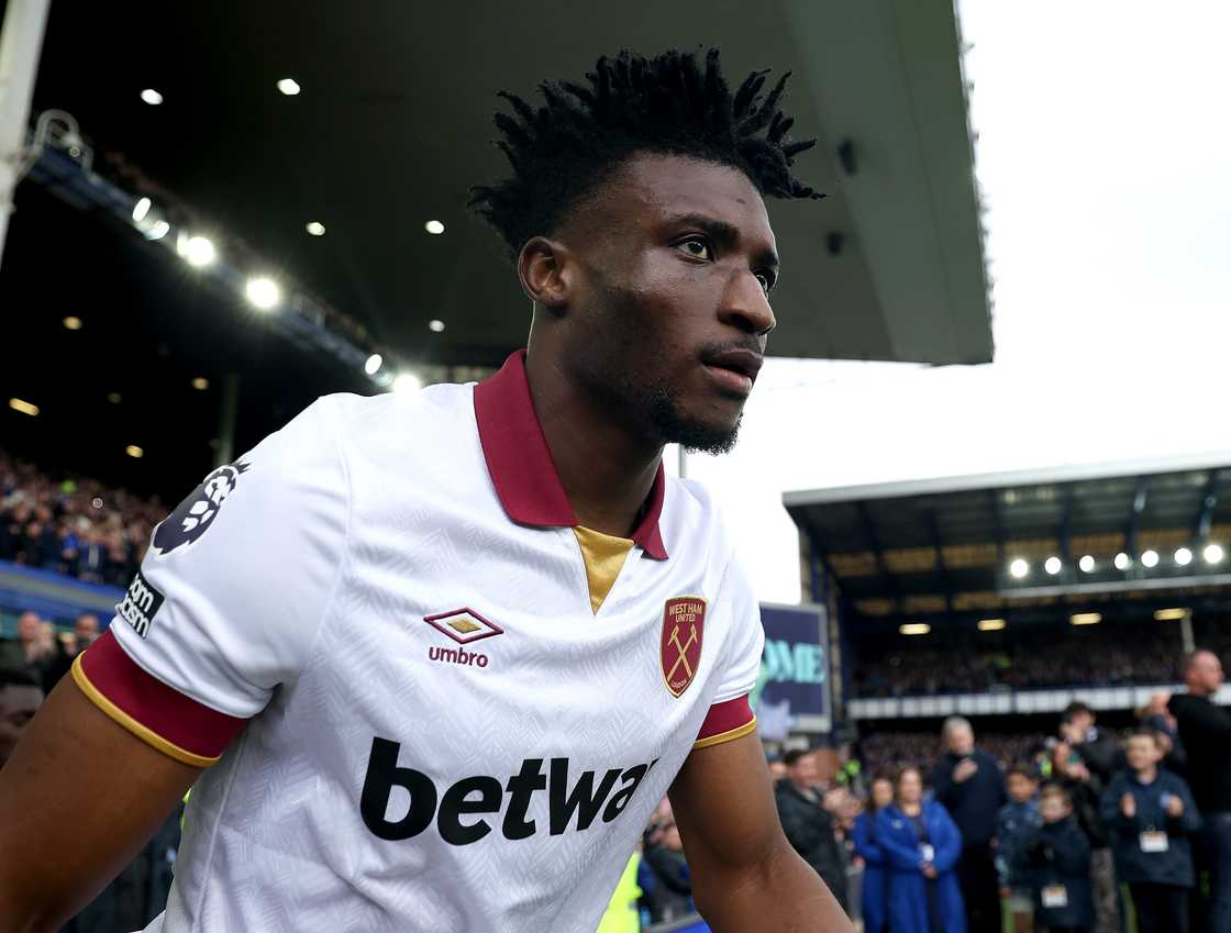 Mohammed Kudus of West Ham United prior to kick-off in the EPL match Everton vs West Ham United FC at Goodison Park on March 15, 2025 in Liverpool, England Mohammed Kudus of West Ham United prior to kick-off in the EPL match Everton vs West Ham United FC at Goodison Park on March 15, 2025 in Liverpool, England