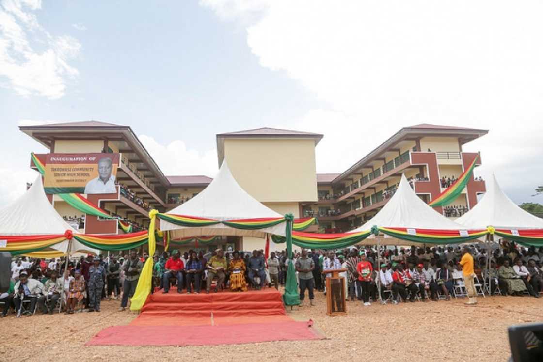 Districts in the Eastern Region Districts in the Eastern Region