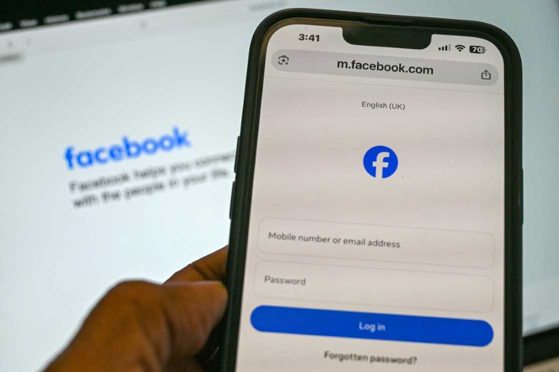 Singapore has seen a rise in scammers impersonating government officials and is ordering Facebook to help crack down Singapore has seen a rise in scammers impersonating government officials and is ordering Facebook to help crack down