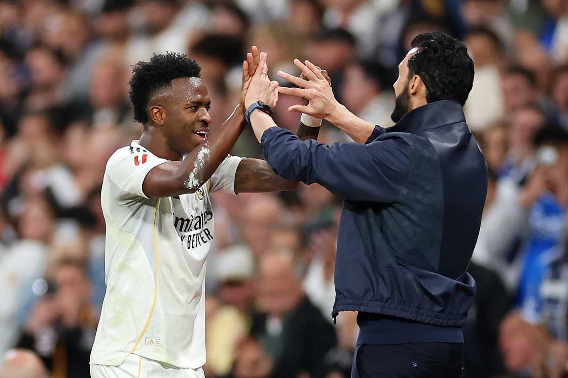 Arbeloa permanent manager, Real Madrid squad backing, Arbeloa coaching future, Real Madrid leadership, Arbeloa player relationships, Real Madrid latest news, La Liga Real Madrid, UEFA Champions League Arbeloa stats