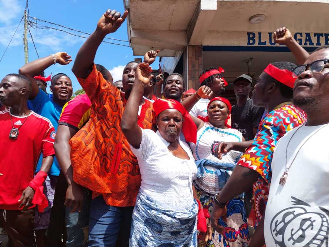 Protests brew at Odododiodio over suspected removal of Accra Mayor