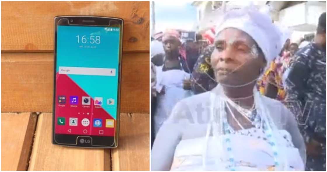 Photo of fetish priestess. Photo of fetish priestess.