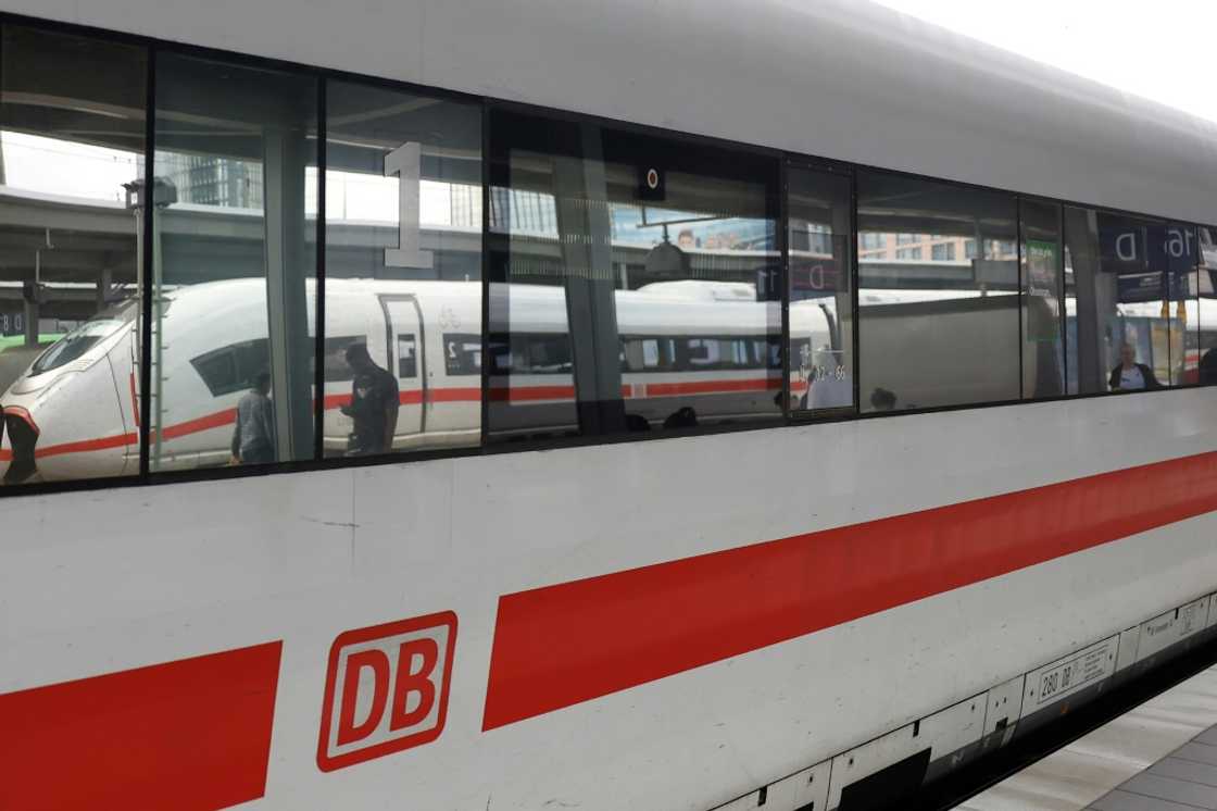 Deutsche Bahn hopes the sale of its logistics unit will help it pay off its debts Deutsche Bahn hopes the sale of its logistics unit will help it pay off its debts