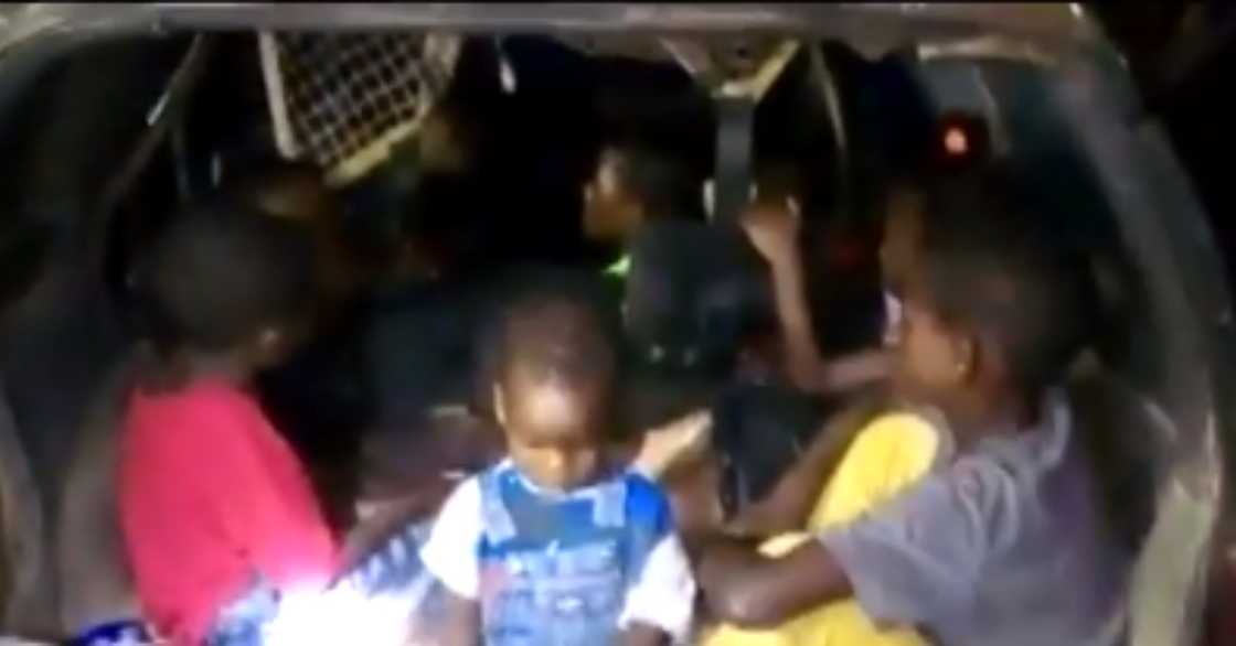 Kokrobite: Driver arrested in Accra after trafficking 9 children in car booth Kokrobite: Driver arrested in Accra after trafficking 9 children in car booth