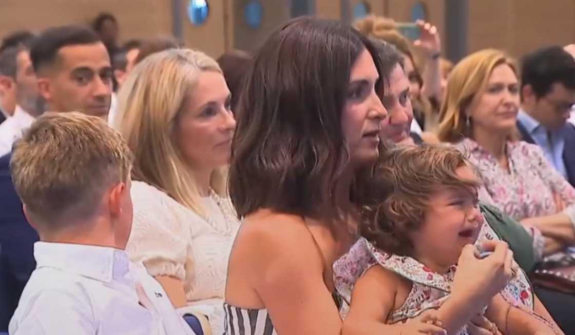 Nacho Fernandez's emotional speech on his farewell left his family in tears. Nacho Fernandez's emotional speech on his farewell left his family in tears.