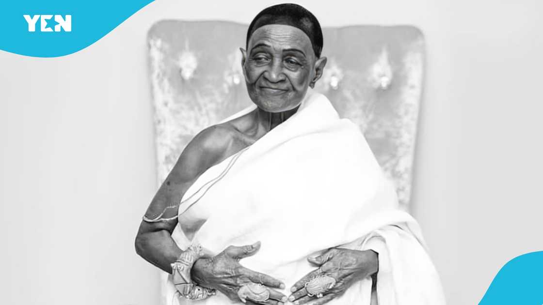 Asantehemaa, Asantehemaa funeral, Asantehemaa burial, Asantehemaa dies, Otumfuo Osei Tutu II, Kumasi curfew