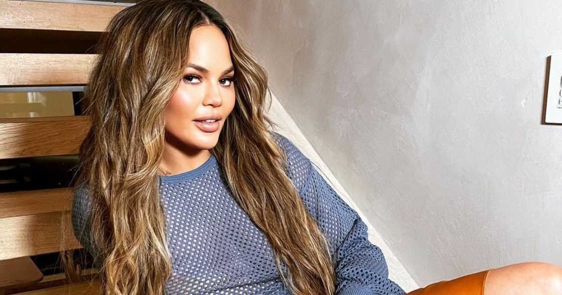 John Legend's wife Chrissy Teigen celebrates after President Joe Biden unfollowed her on Twitter John Legend's wife Chrissy Teigen celebrates after President Joe Biden unfollowed her on Twitter