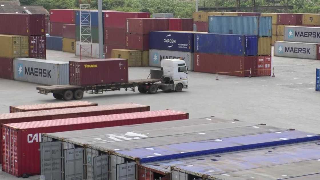 Importers complain of high import duty at Ghana’s port