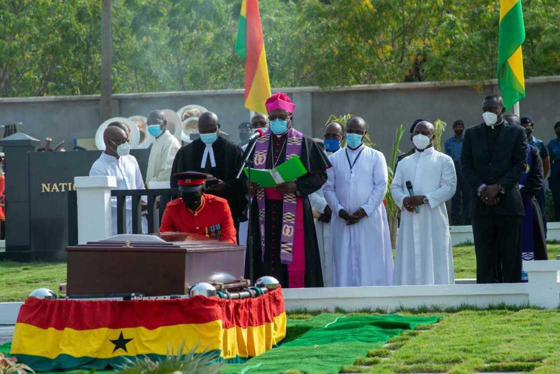 Official photos drop from Rawlings' funeral