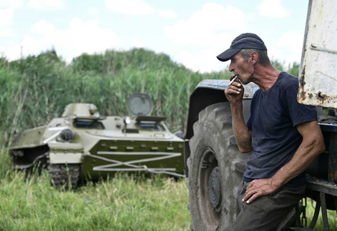 Images on social media of Ukrainian tractors pulling Russian tanks became a symbol of the country's resistance Images on social media of Ukrainian tractors pulling Russian tanks became a symbol of the country's resistance