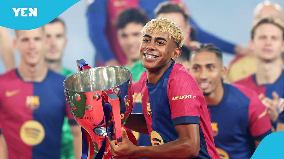 Lamine Yamal, FC Barcelona, Copa del Rey, Number 10. Lamine Yamal, FC Barcelona, Copa del Rey, Number 10.