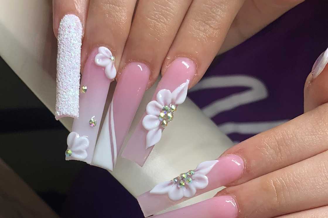 White nails with design