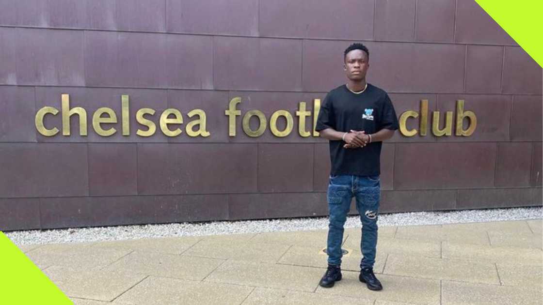 Vincent Mobilla: 16-year-old Ghanaian youngster starts training with Chelsea. Vincent Mobilla: 16-year-old Ghanaian youngster starts training with Chelsea.