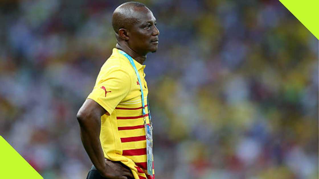 Kwesi Appiah coaching the Black Stars.