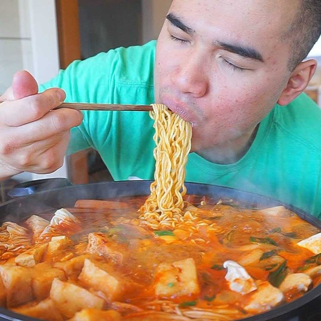 Quang Tran Quang Tran