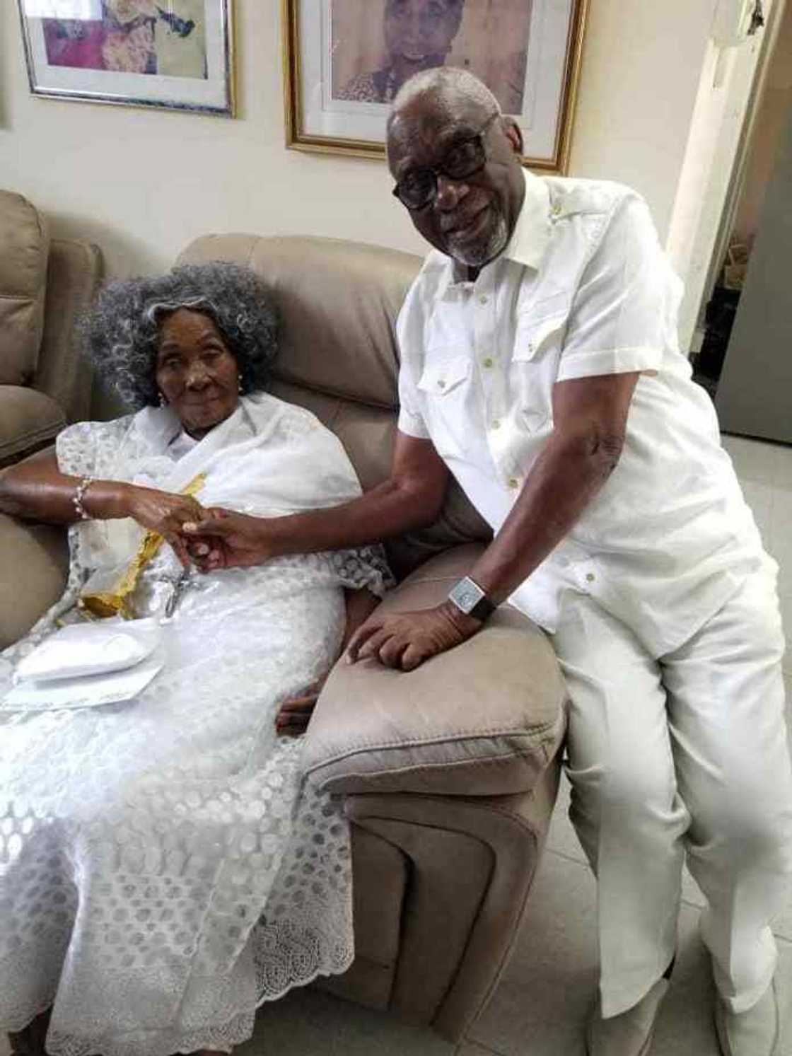 Meet the Uncle of former president Rawlings Meet the Uncle of former president Rawlings