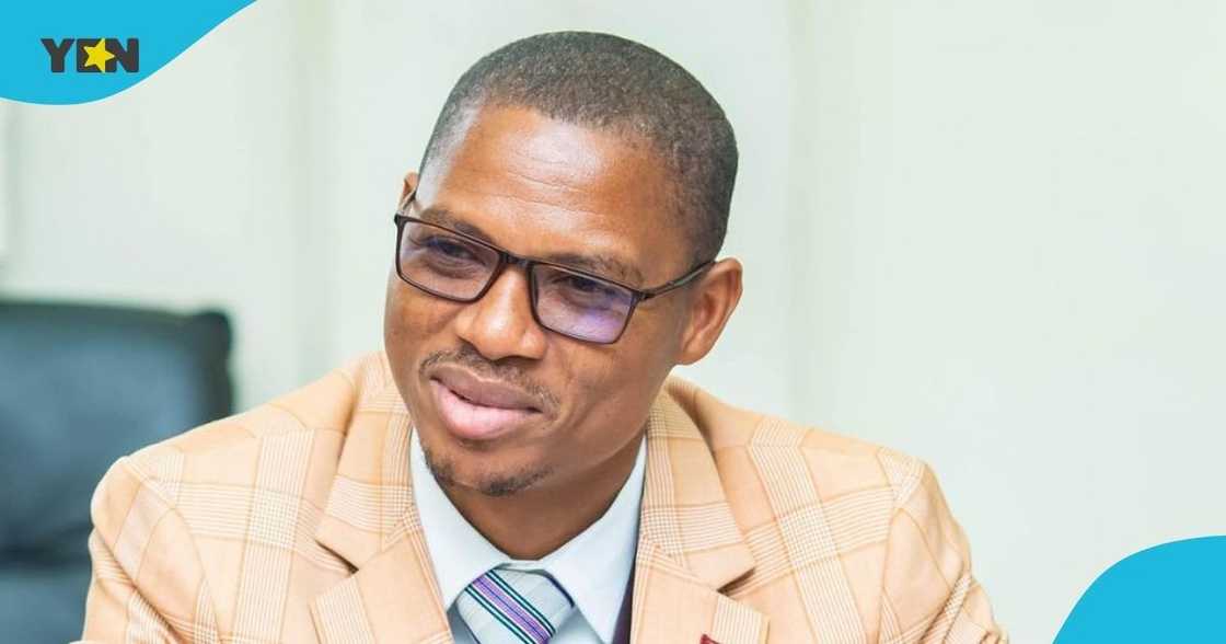 Madina, MP, Francis Xavier Sosu, truck pusher, work, election 2024. Madina, MP, Francis Xavier Sosu, truck pusher, work, election 2024.