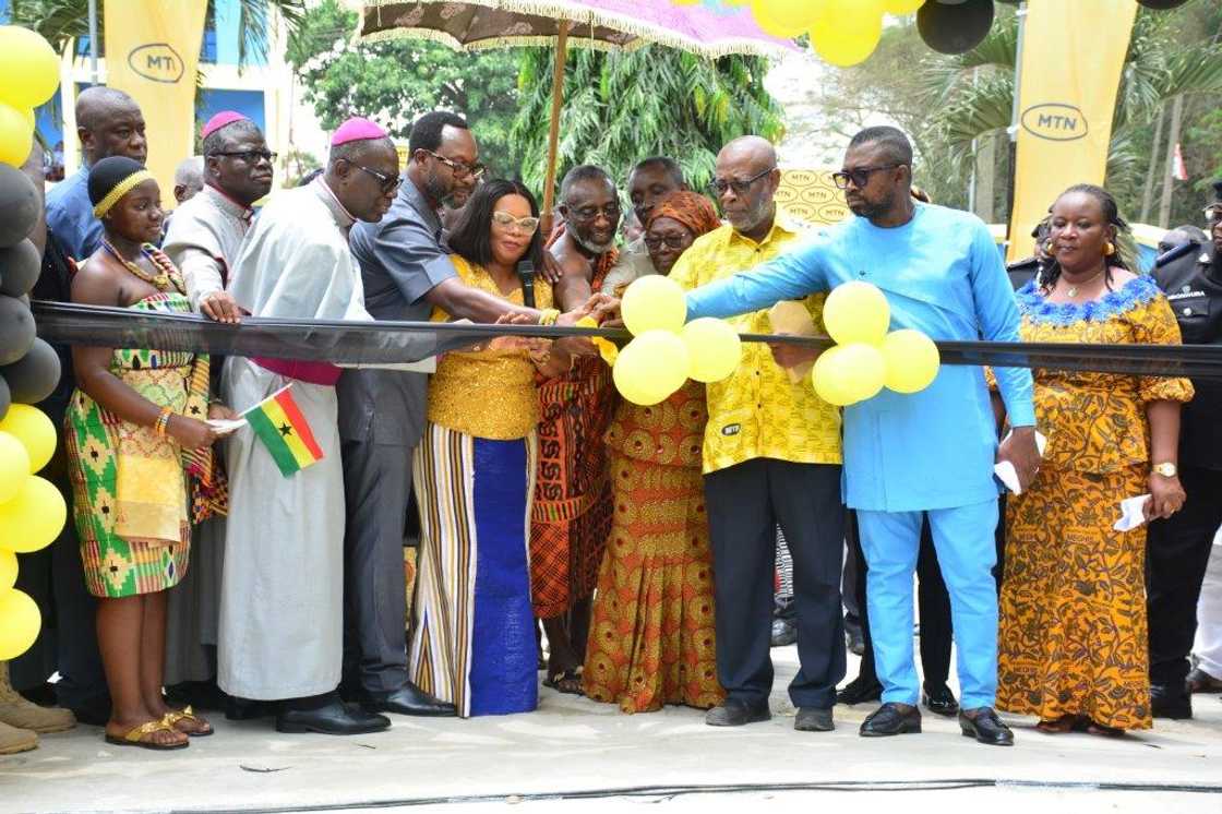 MTN Ghana Foundation builds ICT-Robotics lab for Ghanaian school.