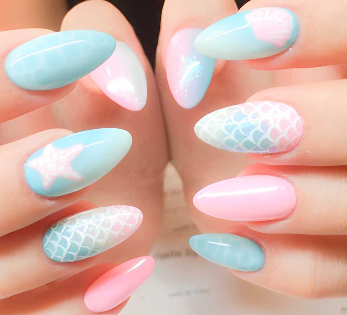 Mermaid chrome nails Mermaid chrome nails