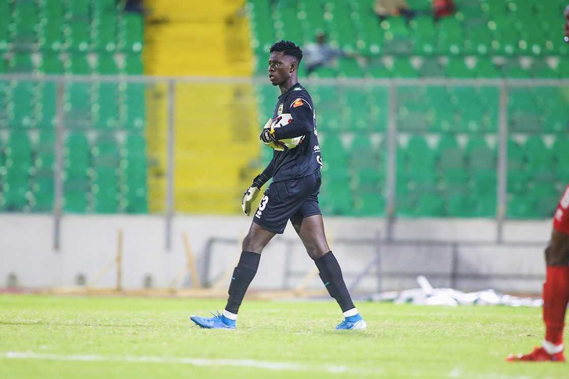 Fredrick Asare has lost his starting place to Mohammed Camara for the majority of the 2024/25 season at Asante Kotoko Fredrick Asare has lost his starting place to Mohammed Camara for the majority of the 2024/25 season at Asante Kotoko
