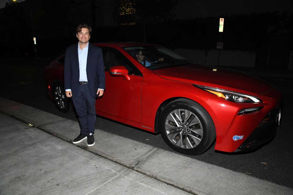 short male celebrities short male celebrities