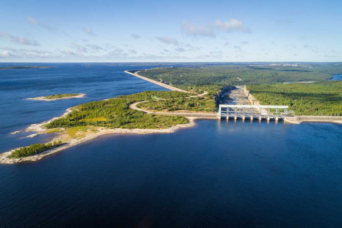 largest man made lake in the world