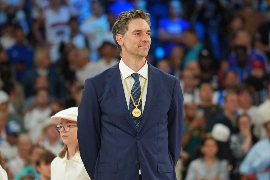 Pau Gasol in a blue suit Pau Gasol in a blue suit