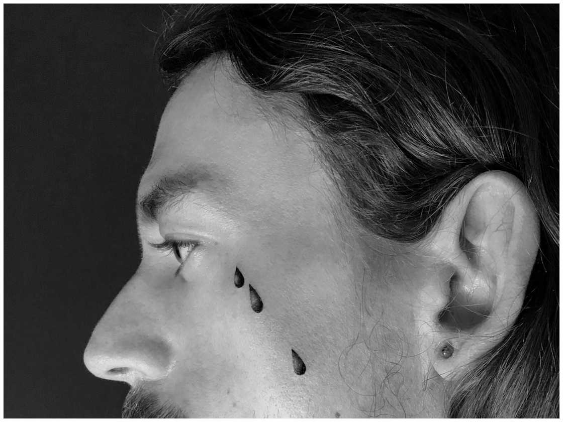 3 teardrop tattoo 3 teardrop tattoo