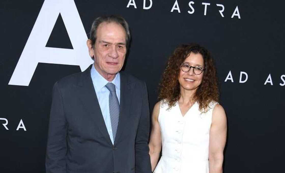 who is tommy lee jones' spouse who is tommy lee jones' spouse