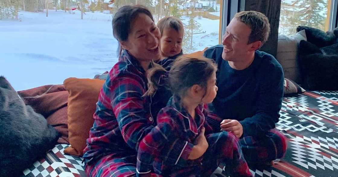 Mack Zuckerberg Discloses His Daughter Thinks He Works At a Bookstore Mack Zuckerberg Discloses His Daughter Thinks He Works At a Bookstore