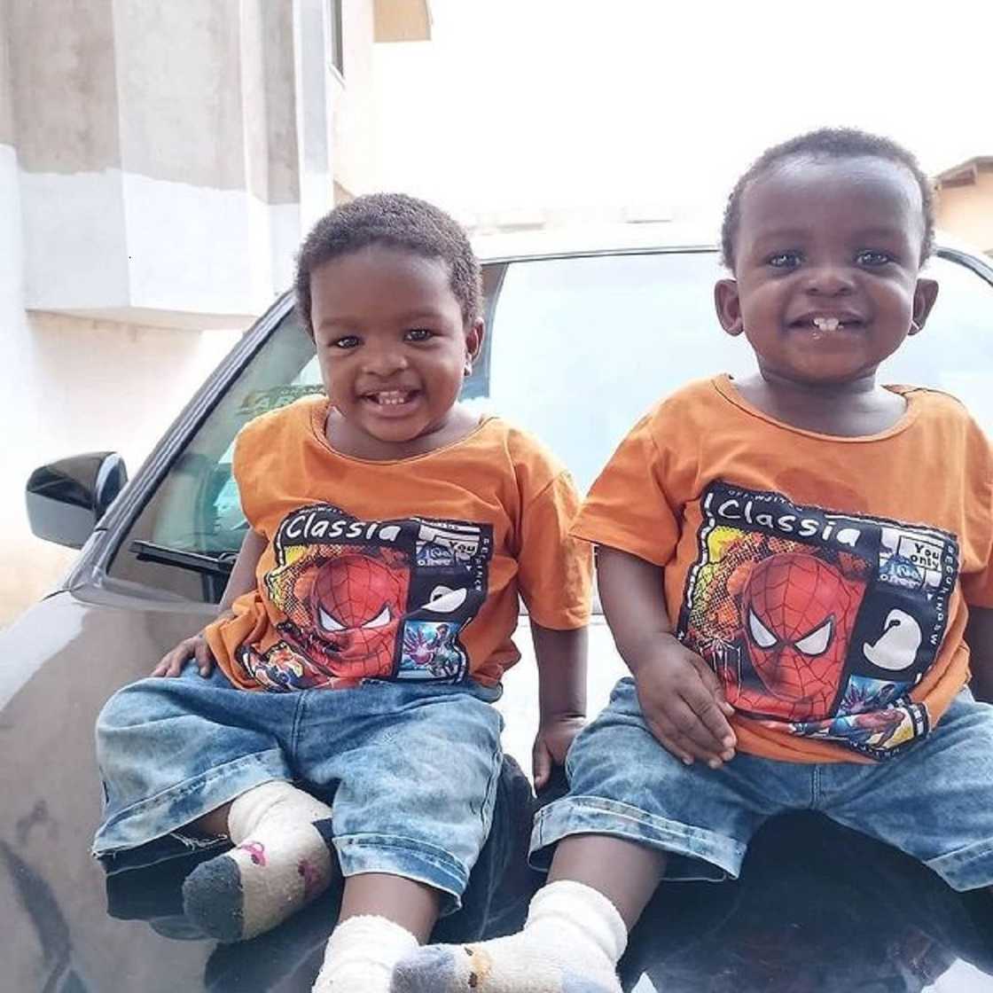 Clemento Suarez Twins: Photo of Comedian’s twin sons get Ghanaians Talking Clemento Suarez Twins: Photo of Comedian’s twin sons get Ghanaians Talking
